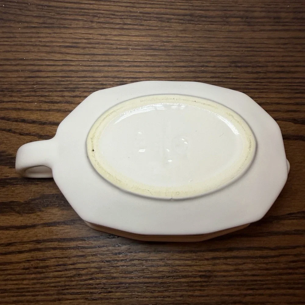Vintage Pfaltzgraff White Heritage Gravy Boat Farmhouse